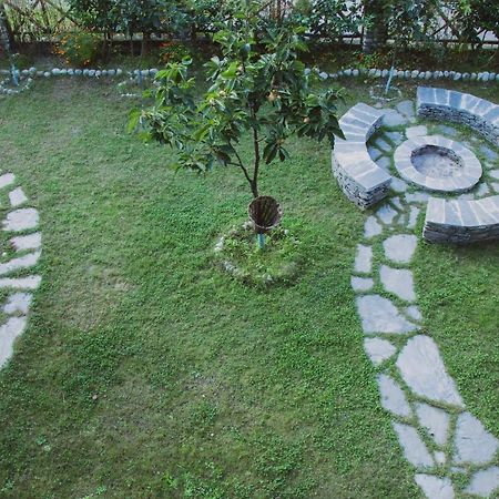 Shivadya Tirthan - Tirthan Valley Gushaini ภายนอก รูปภาพ