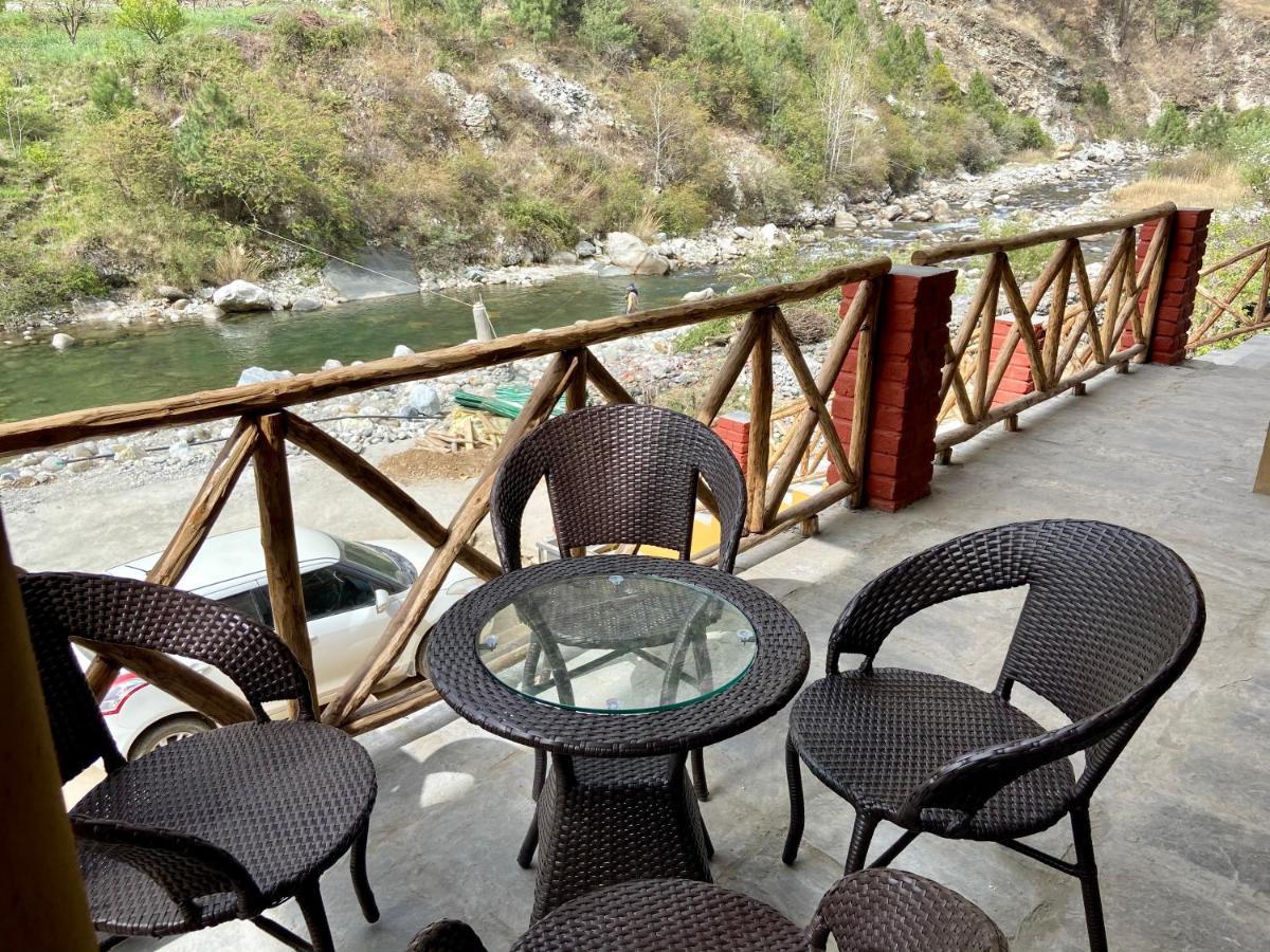 Shivadya Tirthan - Tirthan Valley Gushaini ภายนอก รูปภาพ