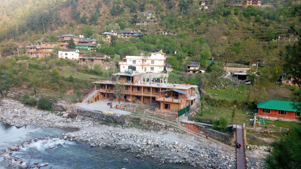Shivadya Tirthan - Tirthan Valley Gushaini ภายนอก รูปภาพ