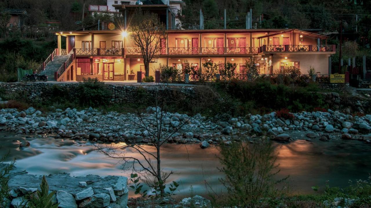 Shivadya Tirthan - Tirthan Valley Gushaini ภายนอก รูปภาพ