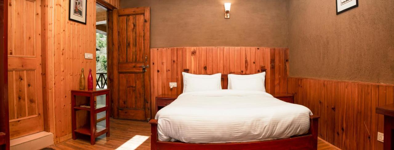 Shivadya Tirthan - Tirthan Valley Gushaini ภายนอก รูปภาพ